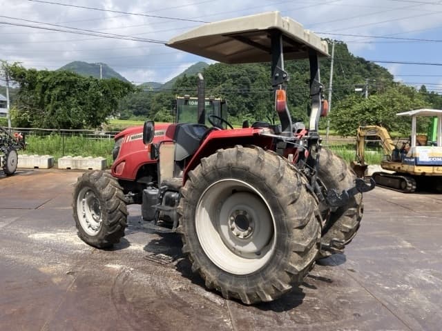 Tractor — Auction (lot 8461-32008)