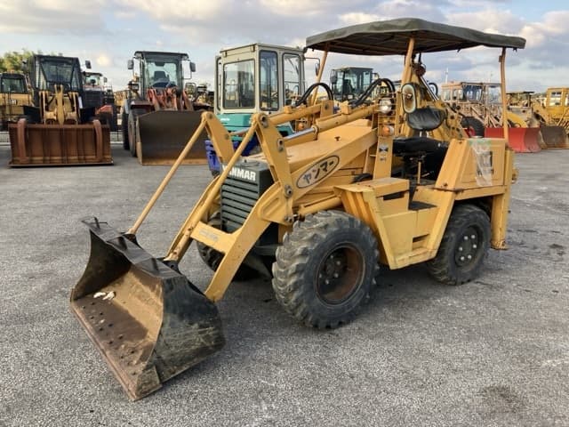 MINI WHEEL LOADER — Auction (lot 8461-322)