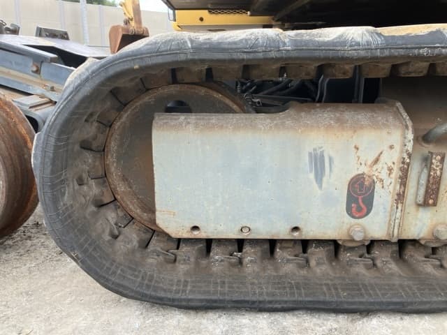 MINI EXCAVATOR — Auction (lot 8461-327)