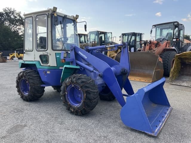 MINI WHEEL LOADER — Auction (lot 8461-329)