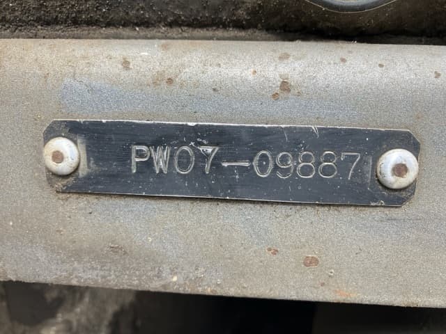 MINI EXCAVATOR — Auction (lot 8461-330)