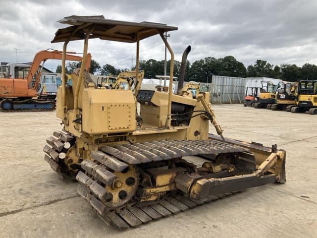 Bulldozer — Auction (lot 8461-335)