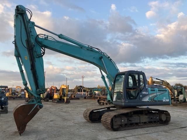EXCAVATOR — Auction (lot 8461-336)