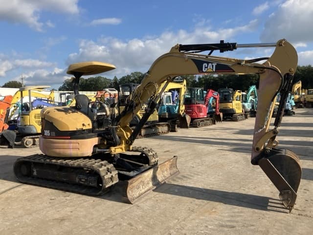 MINI EXCAVATOR — Auction (lot 8461-338)