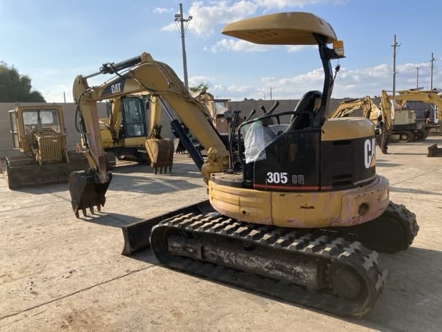 MINI EXCAVATOR — Auction (lot 8461-338)