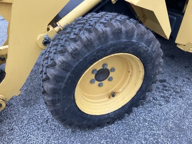 MINI WHEEL LOADER — Auction (lot 8461-34)