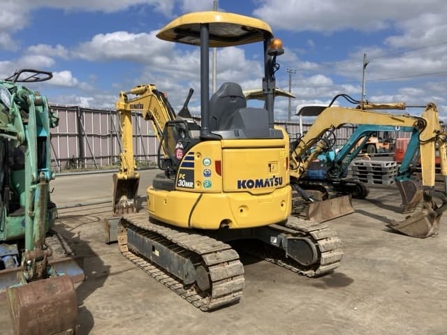MINI EXCAVATOR — Auction (lot 8461-340)