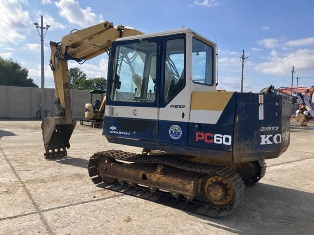 EXCAVATOR — Auction (lot 8461-341)