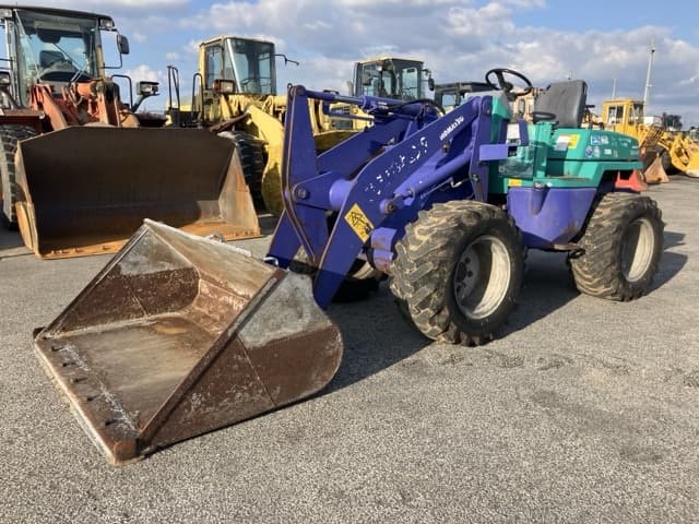 MINI WHEEL LOADER — Auction (lot 8461-342)