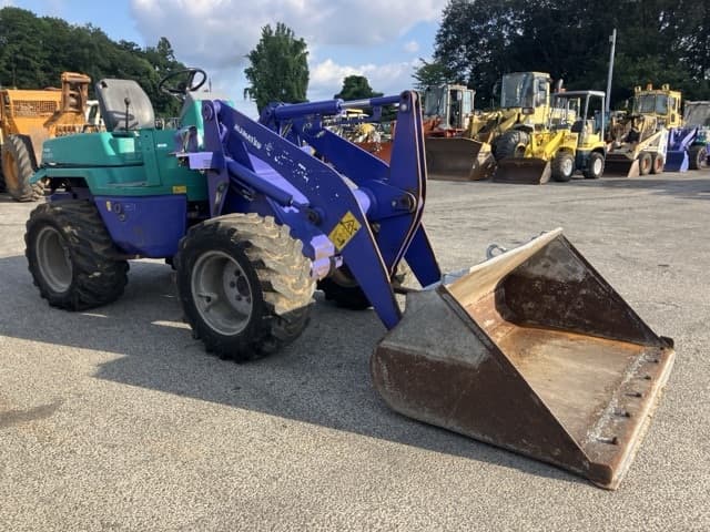 MINI WHEEL LOADER — Auction (lot 8461-342)