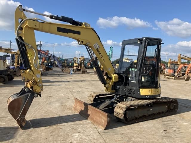 MINI EXCAVATOR — Auction (lot 8461-344)