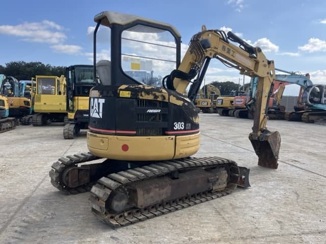 MINI EXCAVATOR — Auction (lot 8461-347)