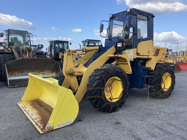 WHEEL LOADER — Auction (lot 8461-350)