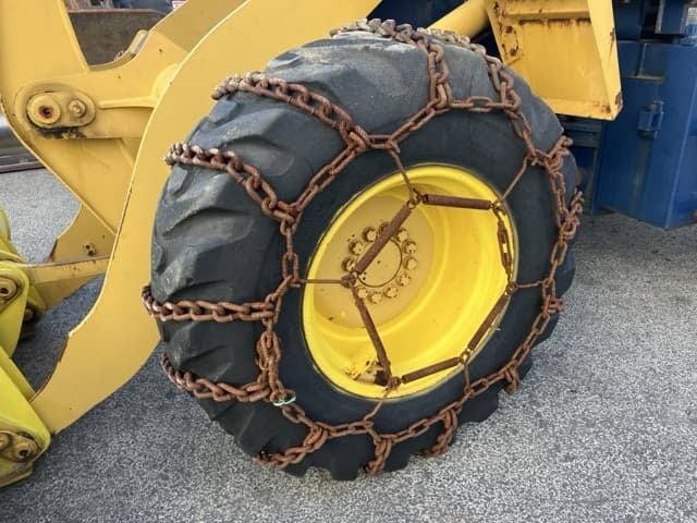 WHEEL LOADER — Auction (lot 8461-350)