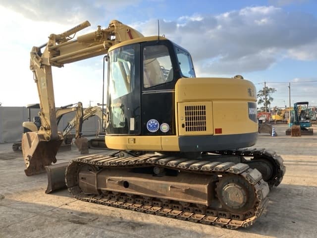 EXCAVATOR — Auction (lot 8461-352)