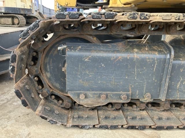 MINI EXCAVATOR — Auction (lot 8461-354)