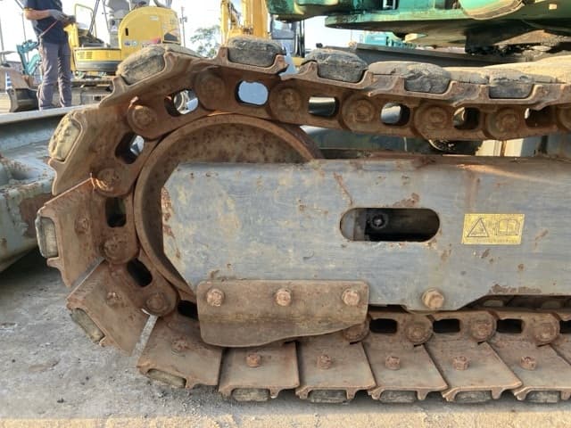 MINI EXCAVATOR — Auction (lot 8461-357)
