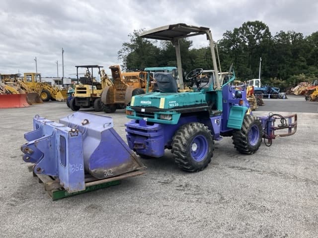 MINI WHEEL LOADER — Auction (lot 8461-362)