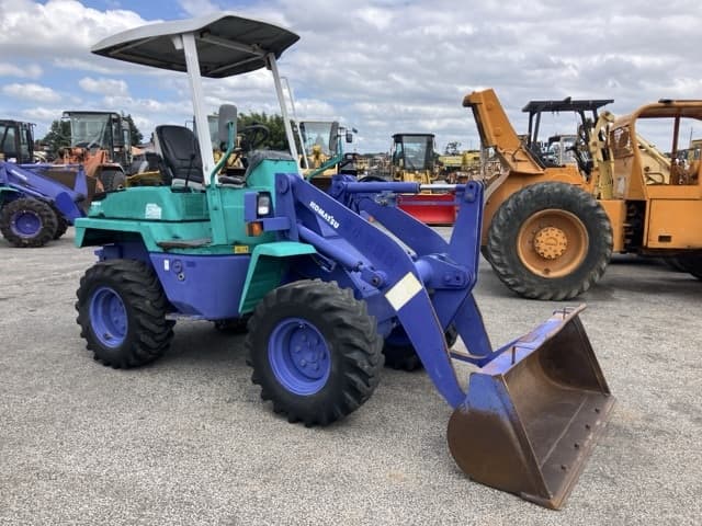 MINI WHEEL LOADER — Auction (lot 8461-363)