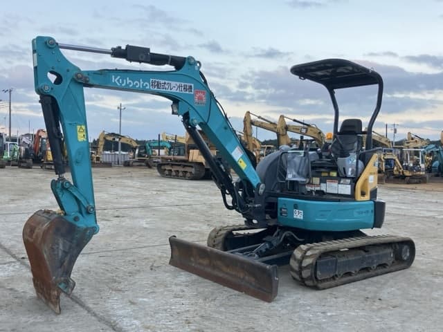 MINI EXCAVATOR — Auction (lot 8461-364)