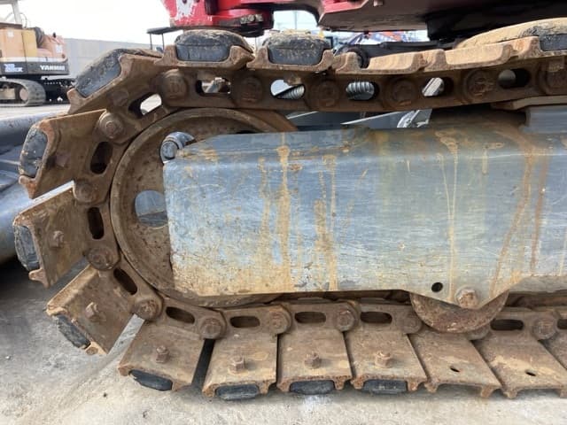 MINI EXCAVATOR — Auction (lot 8461-366)