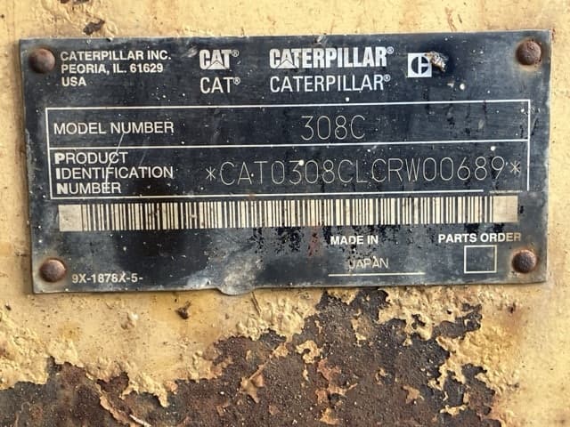 EXCAVATOR — Auction (lot 8461-369)