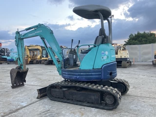 MINI EXCAVATOR — Auction (lot 8461-370)