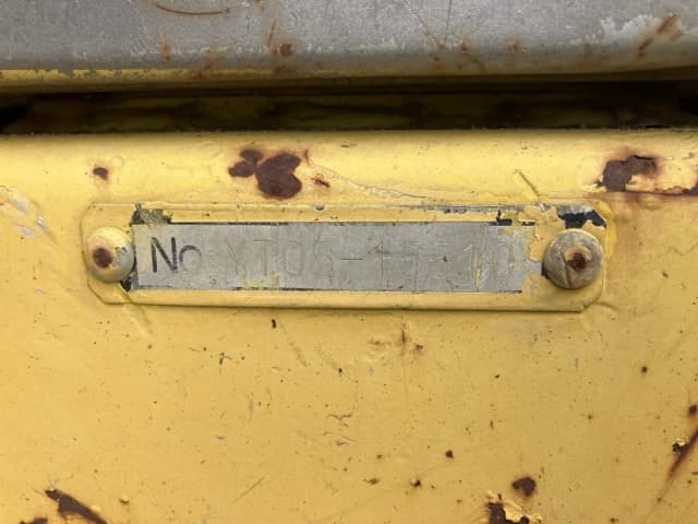 EXCAVATOR — Auction (lot 8461-376)