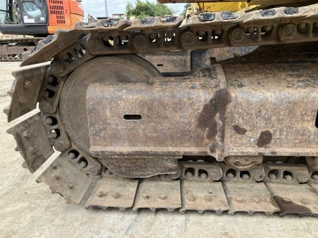 EXCAVATOR — Auction (lot 8461-376)