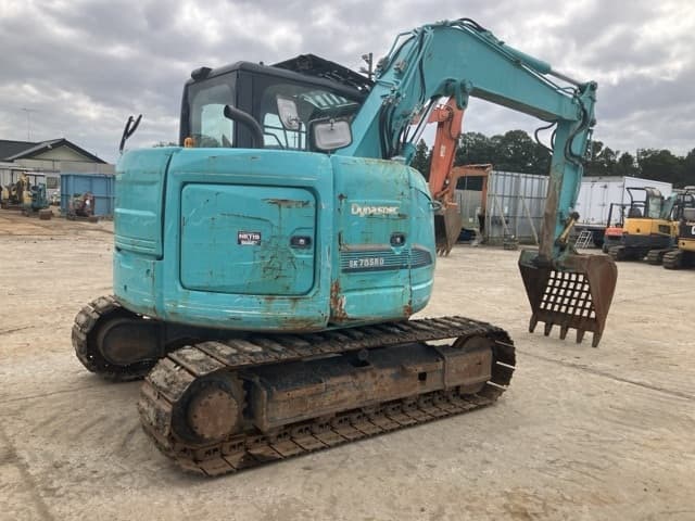 EXCAVATOR — Auction (lot 8461-377)