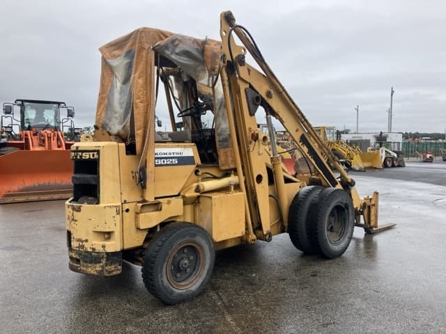 SHOVEL LOADER — Auction (lot 8461-38)