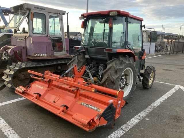 Tractor — Auction (lot 8461-3818)