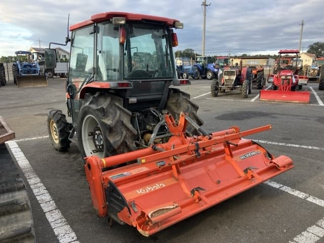Tractor — Auction (lot 8461-3818)