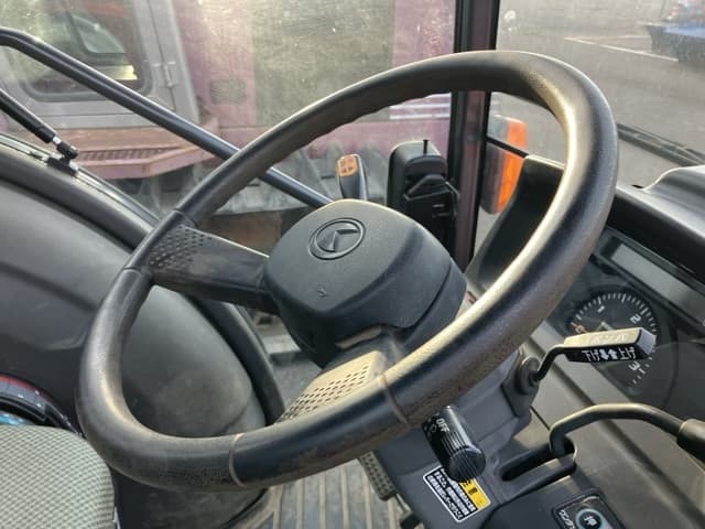 Tractor — Auction (lot 8461-3818)