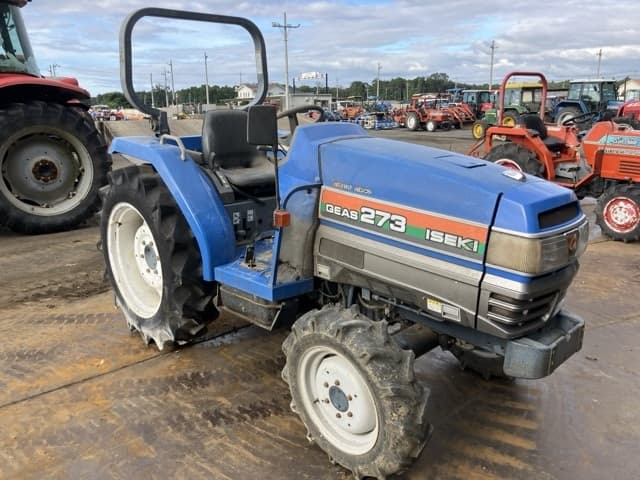 Tractor — Auction (lot 8461-3819)