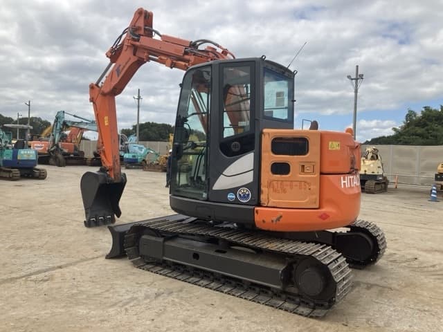 EXCAVATOR — Auction (lot 8461-382)