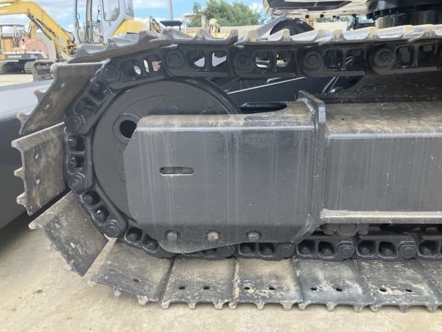 EXCAVATOR — Auction (lot 8461-382)