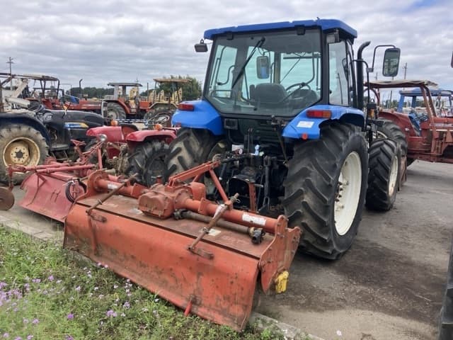 Tractor — Auction (lot 8461-3822)