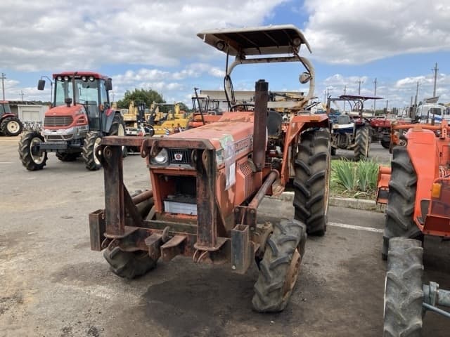 Tractor — Auction (lot 8461-3823)