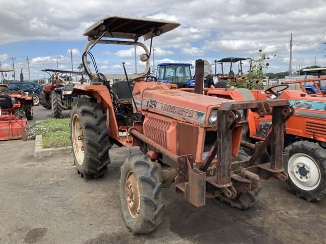Tractor — Auction (lot 8461-3823)