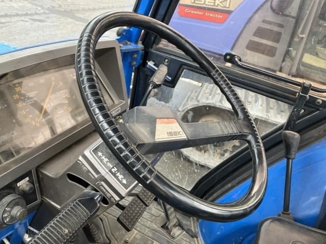Tractor — Auction (lot 8461-3829)