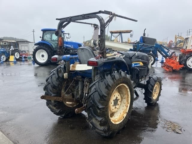 Tractor — Auction (lot 8461-3830)