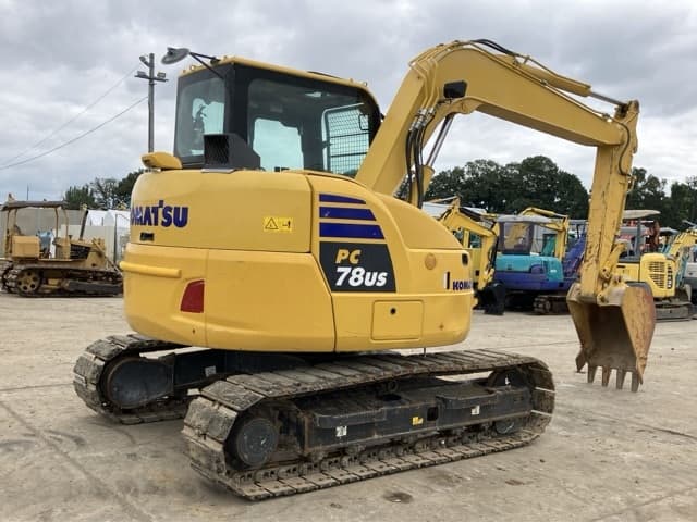 EXCAVATOR — Auction (lot 8461-386)