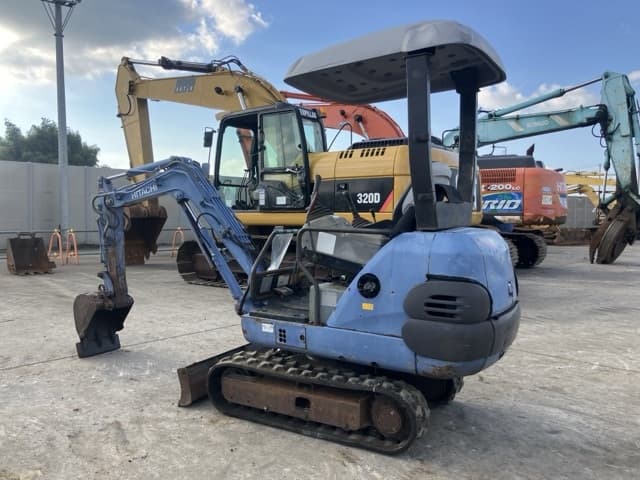 MINI EXCAVATOR — Auction (lot 8461-389)
