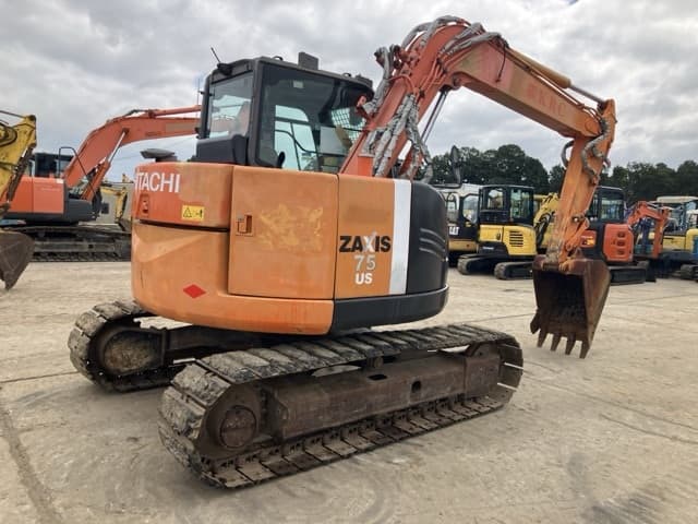 EXCAVATOR — Auction (lot 8461-391)