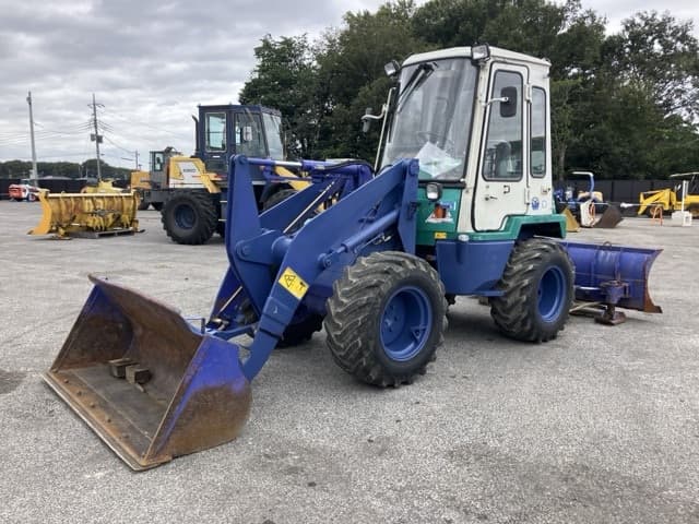 MINI WHEEL LOADER — Auction (lot 8461-396)