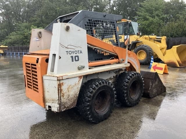 SKID STEER LOADER — Auction (lot 8461-399)