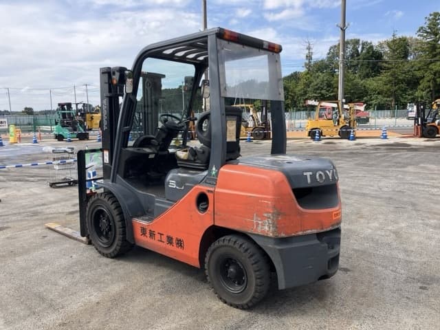Forklift — Auction (lot 8461-4001)