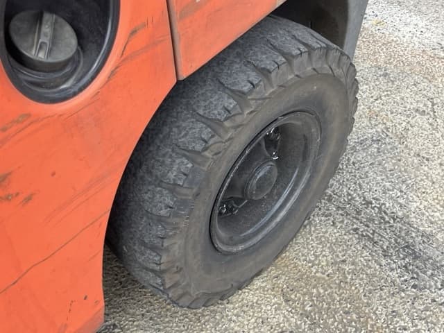 Forklift — Auction (lot 8461-4001)