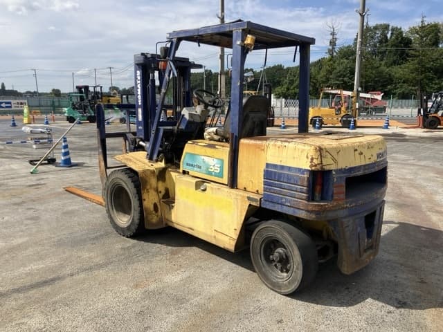 Forklift — Auction (lot 8461-4002)